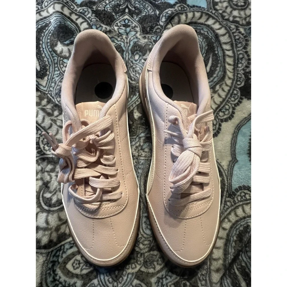 Puma Women's Blush Pink Lace-Up Sneakers Size 8